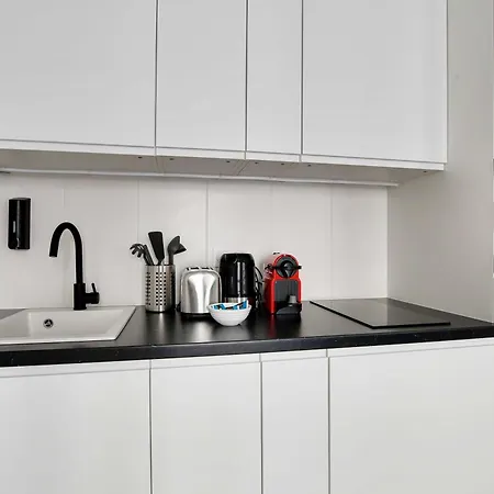 Modern And Functional Apartment Menilmontant 펜션