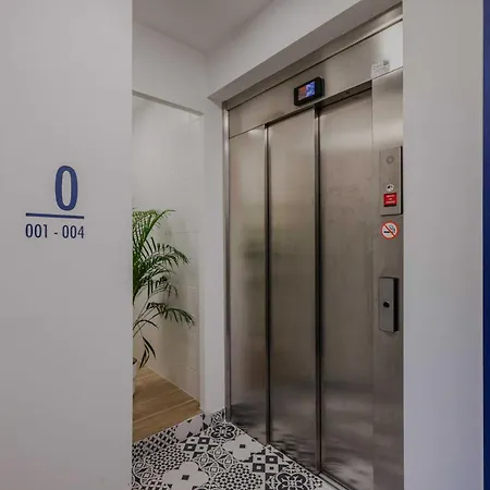 펜션 Modern And Functional Apartment Menilmontant